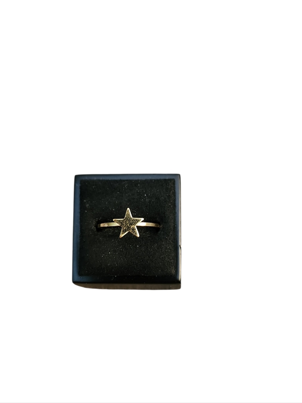 Size 7 Gold Toned Delicate Star Ring